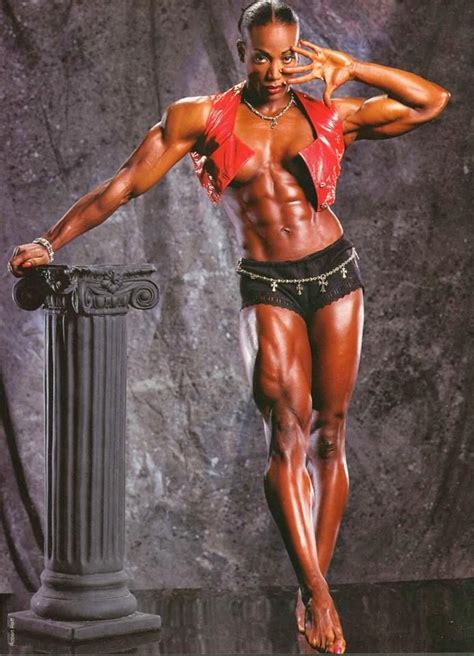 I'll go over some tips and tricks. Pin by Gil Zem on Fit black women in 2020 | Muscle women ...