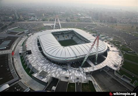 Fino alla fine forza juve. Juventus Stadium - Turin