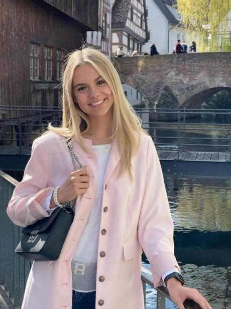 Gntm2021 folget mir gerne auf insta management: Nersingen: Nach ihrem GNTM-Aus: Jetzt spricht Ana aus ...