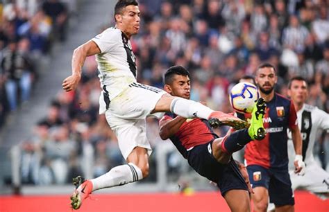 Jun 06, 2021 · manchester united are preparing a £39million bid for atalanta defender cristian romero, according to reports. Man Utd news: Genoa star Romero wants transfer amid Juve ...