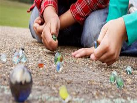 Juegos inventados.hace anos yo era el mejor amigo de un mago que tenia cancer el pobre ya se iba a morir y como confiaba en mi me dijo. Puzzle de Juego tradicional_Canicas , rompecabezas de