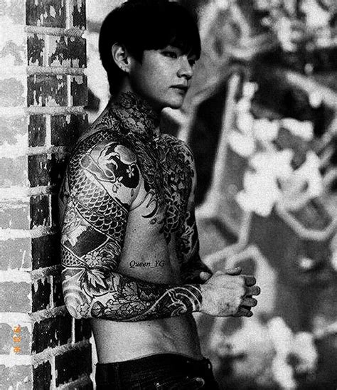 ||Taehyung tattoo edit|| | Foto teman, Konser bts, Pria tampan