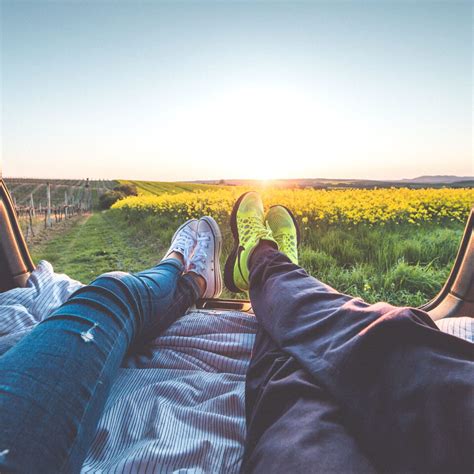 Travelling with your partner? Discover 5 travel tips all couples should ...