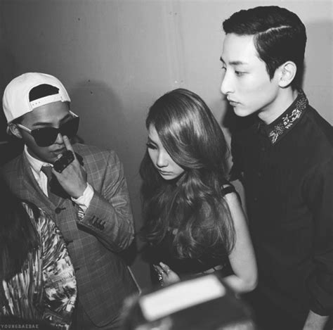 This is really like the gathering of people with individuality, i especially respects lee soo hyuk. G-Dragon, CL, and Lee Soo Hyuk. Seoul Fashion Week, March ...