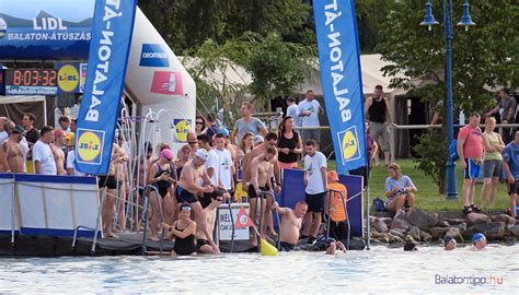 The 5.2 km event in lake balaton is held on 7 july 2012 from the port of révfülöp to the platan beach establishment in balatonboglár. Balaton-átúszás - Közel tízezer indulót várnak az egy ...