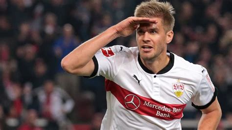 Find the latest simon terodde news, stats, transfer rumours, photos, titles, clubs, goals scored this season and more. VfB Stuttgart | Simon Terodde Abgang