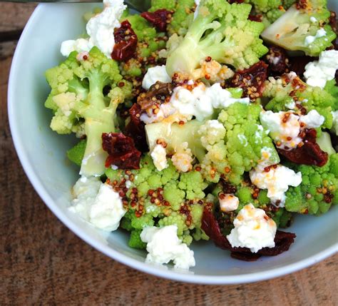 The french name, chou romanesco literally translates to romanesco cabbage, placing it in the cabbage family even though fixing fractal food. In a village called Segur le Chateau....: Super healthy ...