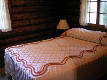 Located on the shores of paradise lake. Crooked Tree Cabins - Oak Alley Cabin - Lake View, Sleeps 5