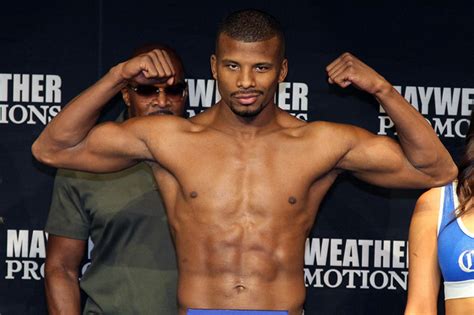 Badou jack and marcus browne almost get into it during weigh in face off! Badou Jack vs. Marcus Browne en sous-carte de Pacquiao vs ...