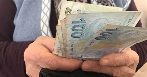 2000 sonrası ssk emeklilerinin normal emekli aylığı 1500 tl'yi aşıncaya kadar yeni zam almayacaklar. 2021 Ocak SSK-SGK-Bağkur emekli maaş zammı! En düşük ...