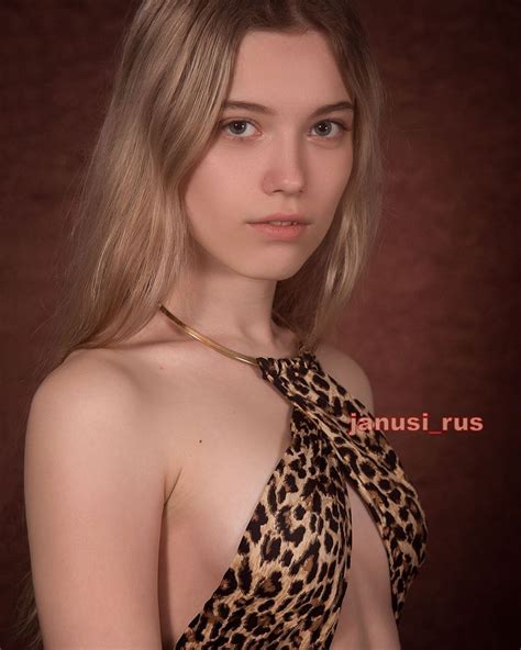 We use cookies to give you the best experience. Épinglé sur rare viktoriya