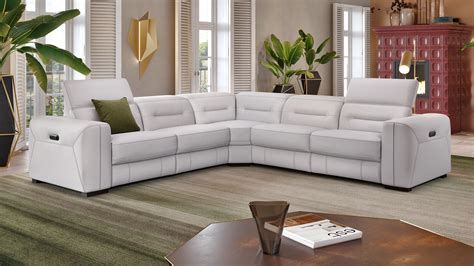 Maybe you would like to learn more about one of these? Ecksofa Mit Elektrisch Ausfahrbarer Sitzfläche ...