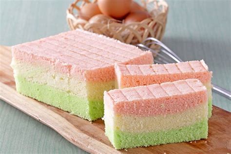 Bolupandan #bolupanggang resep bolu pandan panggang anti gagal bahan: Cara Membuat Bolu Pandan Santan 4 Telur