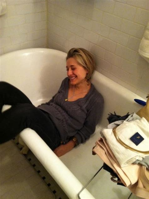 Allison mack, who appeared on the television show smallville, pleaded guilty on monday to racketeering and racketeering conspiracy. Allison Mack on Twitter: "Best things happen in the tub ...