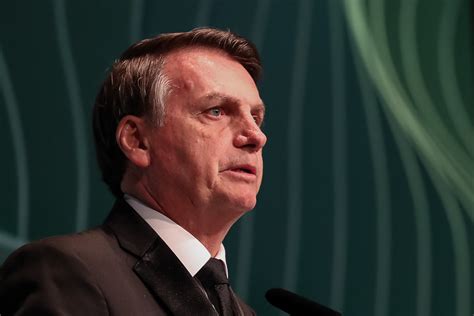 Brasília — os gastos com cartões corporativos da presidência da república nos dois primeiros meses do governo jair bolsonaro aumentaram 16% em eles foram responsáveis por um gasto total de r$ 5,3 milhões até agora no ano. Zona Franca de Manaus agora é tábua de salvação do governo ...