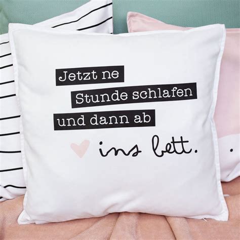 Ab ins bett, kleine tierkinder! Mach's dir mit der süßen Kissenhülle "Ab ins Bett ...