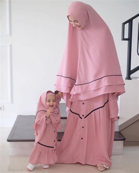 Berikut 10 ootd lebaran yang bisa bunda jadikan inspirasi. 6 Inspirasi Model Busana Anak Artis untuk Baju Lebaran Si ...