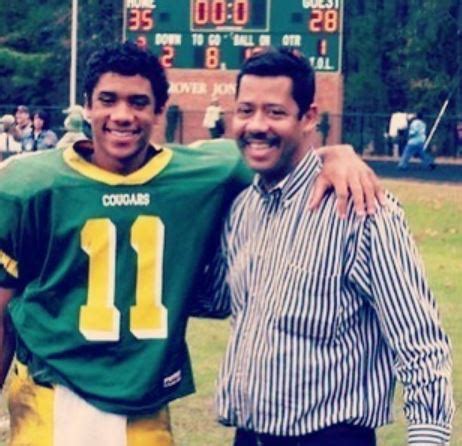 List of temple university people. Russell Wilson: Bio, family, net worth | Celebrities InfoSeeMedia