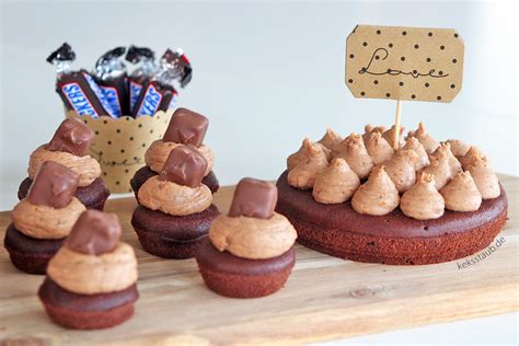 We did not find results for: Schokoholic Cupcakes mit Snickers Creme | Schokokuchen ...