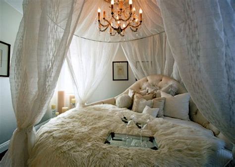 While the fact that alone that you are with the man of your life. 20 Most Romantic Bedroom Decoration Ideas