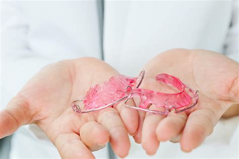 If you have a removable retainer, you may wear it more often at first and then slowly wear it less over time. How long do I need to wear my retainer for after braces ...