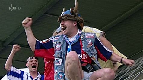 Fifa 20 rostock ohne abgänge. 50 Jahre Hansa Rostock - Nordmagazin Spezial - YouTube