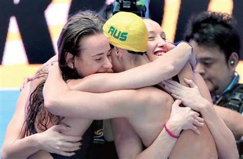 Ledecky won her third gold medal and fourth overall medal of. Australia breaks 4X200 freestyle relay record