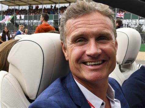 He actually celebrates twice, since his jaw is in another timezone. David Coulthard: "Ich besitze nicht viele Autos, aber ...