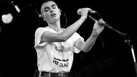 Sinead o'connor performs nothing compares 2 u vevo.ly/v0faek #sineadoconnor #nothingcompares2u #vevo. Sinead O'Connor (Шинейд О'Коннор): Биография певицы ...