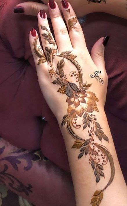 In days of yore, the utterance of the word mehndi carried with it certain definite and well set connotations. simple Mehandi Design in 2020 | Modern henna designs, Full ...