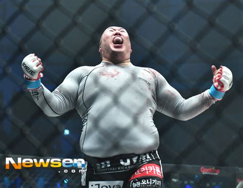 New wave mma road fc. 포토엔HD로드FC 허재혁 '김재훈 꺾고 포효' - 손에 잡히는 ...