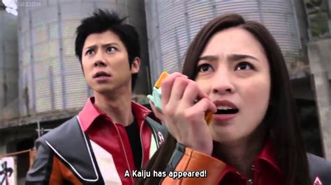 People and animals begin to suffer from memory loss, even forgetting their own names. Ultraman Ginga S Episode 1(Eng Sub) - YouTube