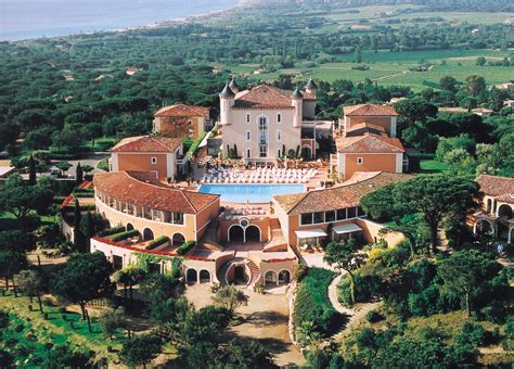 Five years into the position, he persuaded his father. Les arnaques à Saint Tropez | Slate.fr