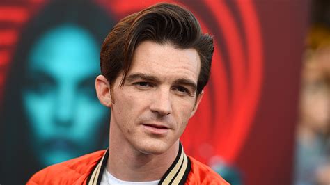 Jared 'drake' bell, 34, of west hollywood, california, pleaded guilty via zoom to felony attempted child endangerment and a misdemeanor charge of disseminating matter harmful to juveniles. Drake Bell Biography, Career, Age, Height, Affairs & Net Worth