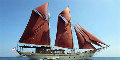 Layar gambar nelayan di laut gambar jangkar kapal kapal indonesia gambar perahu bercadik meriam kapal layar gambar kapal baruna shipping gambar kapal perang gambar kapal mv. Gambar Transportasi : Kapal Layar Alat Transportasi Laut ...
