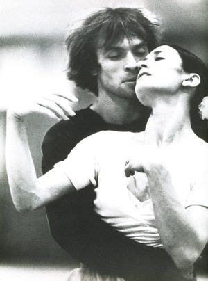 Italian ballet dancer carla fracci in the dressing room of the royal ballet in london. Carla Fracci e Rudolph Nureyev | Ballerine di balletto, Danza