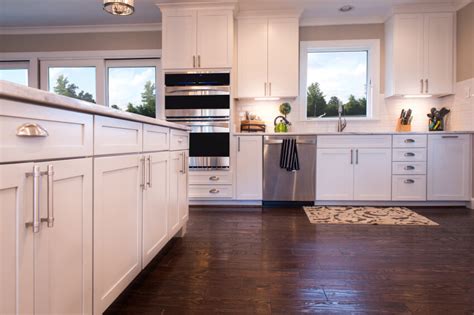 The unadulterated red on a color wheel is warm, yet including blue makes a. 35 Striking White Kitchens with Dark Wood Floors (PICTURES)