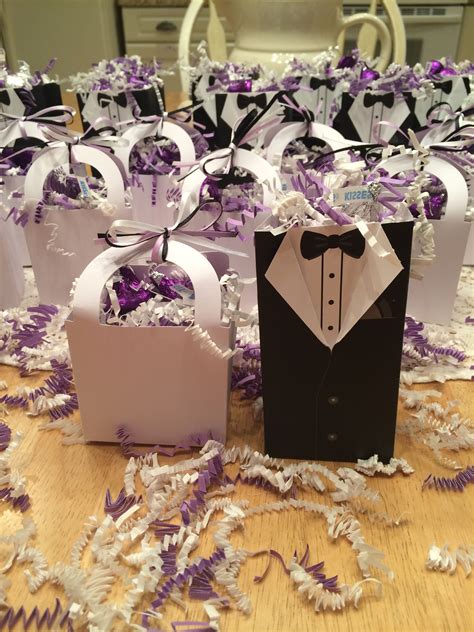 Party favors are a simple way to show your appreciation for your guests, whether you're hosting a baby shower or a dinner party. Want to make your Rehearsal Dinner extra special? Let us ...