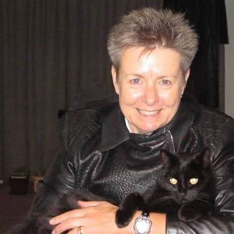 07 may 1955 (66 years old) gender: Sharlene & Richard: Pet and house sitting in New Zealand