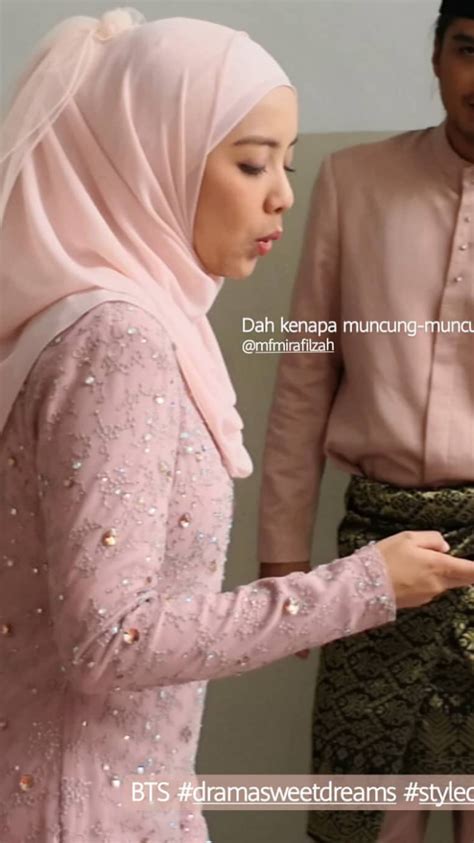 Get notified when seluar ketat vs baju kurung is updated. Artis Fantasi Ku — Mira Filzah pakai baju kurung ketat ...