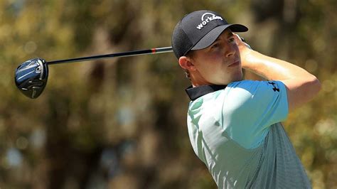 Now 23, he turned professional in june 2019 after three years at oklahoma state. Viktor Hovland signs apparel deal with J.Lindeberg