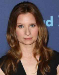 Lennon parham is an actress and writer, known for horrible bosses 2 (2014), confessions of a shopaholic (2009) and playing house (2014). Lennon Parham Net Worth - Celebrity Sizes