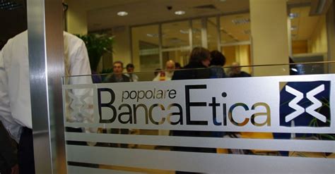 Richiedi una carta di credito o un prestito personale; Microfinanza, Banca Etica in prima linea: sostenuti più di ...