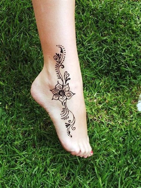 Since then, henna has been used by many other tattoo artists for clients who only want temporary tattoos. Pin on Health & Beauty