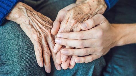 Brain Tumors Patients Wait Too Late to Enroll in Hospice ...