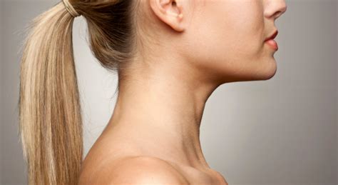 You can use your own hands, or someone else's if they are willing, to fix the crick in your neck. This Is The Easiest And Most Effective Way to Get Rid Of A ...