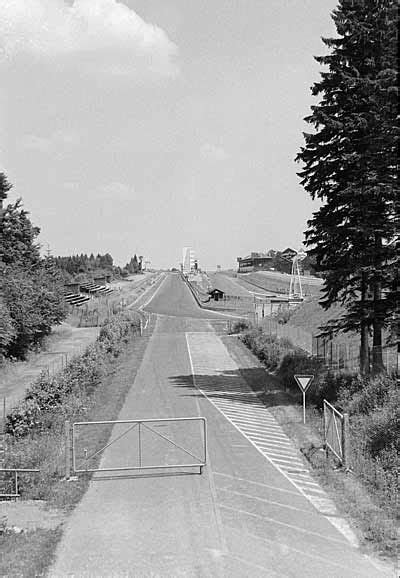 Beim nürburgring denkt jeder an die nordschleife. PS Nürburgring - Südschleife | Nürburgring nordschleife ...