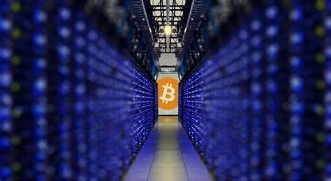 Bitcoin (btc) è la prima valuta digitale decentralizzata, creata nel 2009. criptovaluta_Bitcoin_Mining - Criptovaluta