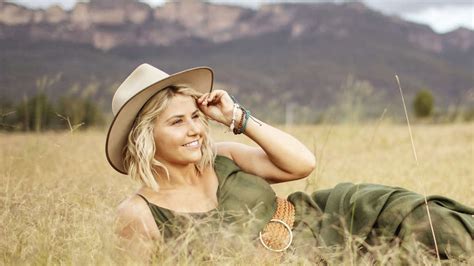 Beatrice egli hat ihre sache großartig gemacht. Beatrice Egli: Nach Tränen bei „Carmen Nebel" - Sängerin ...