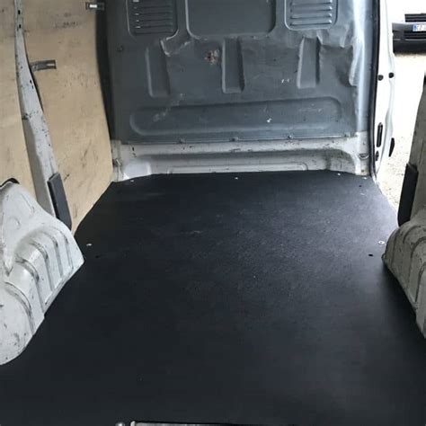Ce produit est fabriqué avec les mesures, les tailles et formes de l'origine des véhicules pour. Plancher pour Peugeot Expert sur mesure